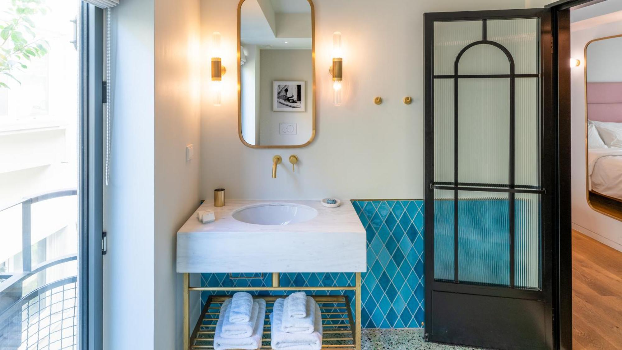 Gatsby Athens Hotel Eksteriør billede Bathroom